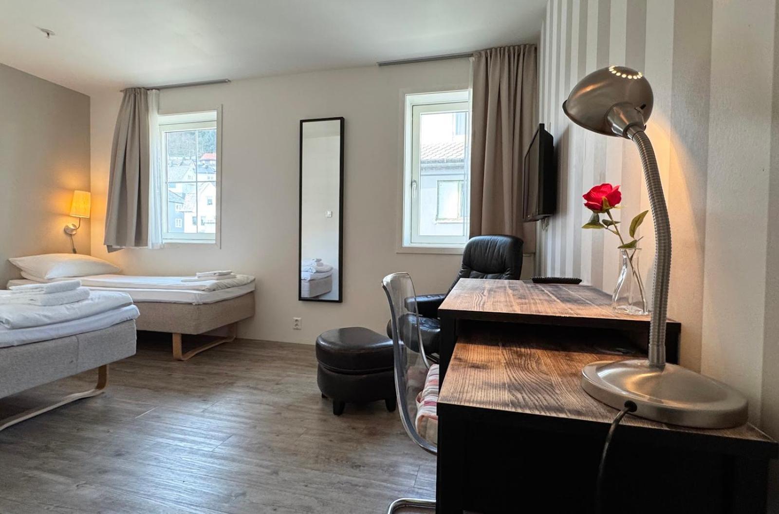 Jibben Hotell Maloy Eksteriør bilde