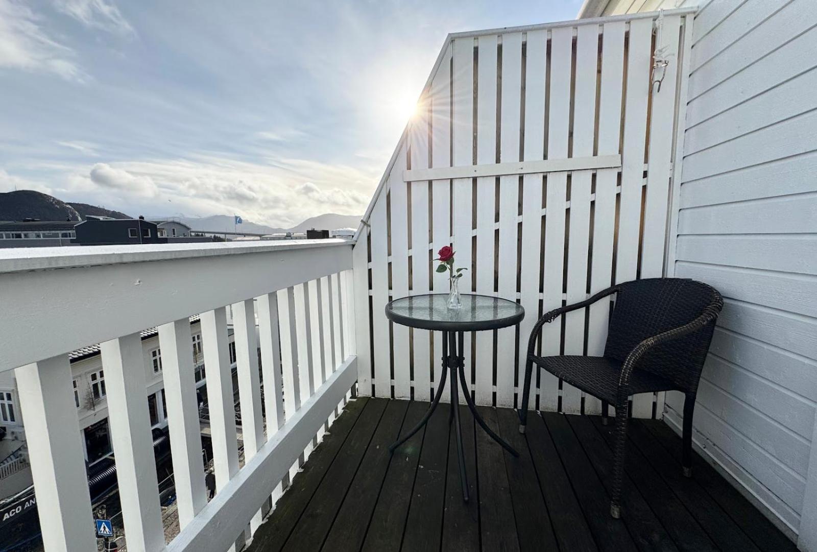 Jibben Hotell Maloy Eksteriør bilde